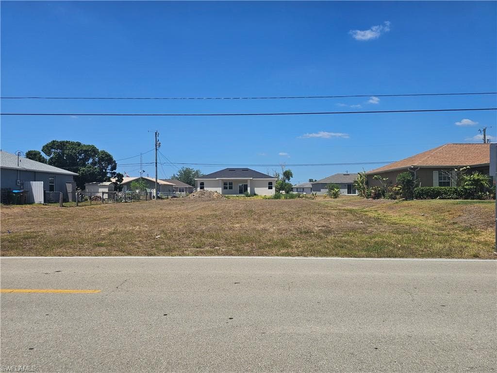 2222 24th Ave, Cape Coral, FL 33909-2