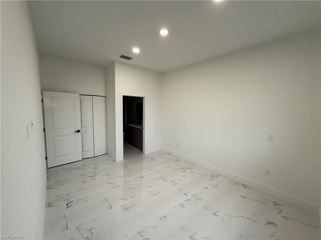 1631 34th St, Cape Coral, FL 33909-9