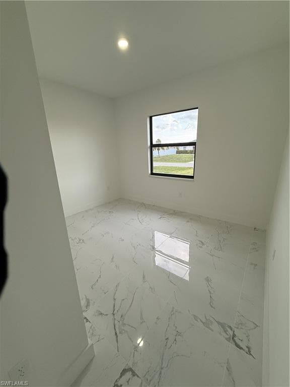 1631 34th St, Cape Coral, FL 33909-11