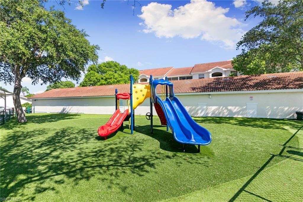 4665 Saint Croix Ln 1526, Naples, FL 34109-25