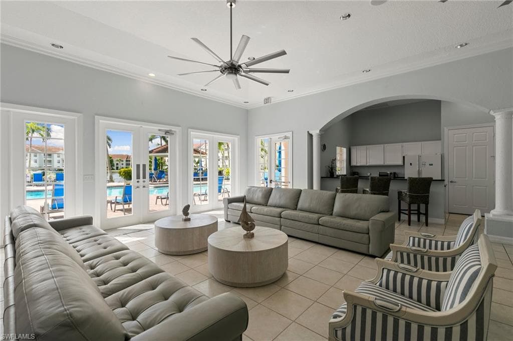 4665 Saint Croix Ln 1526, Naples, FL 34109-28