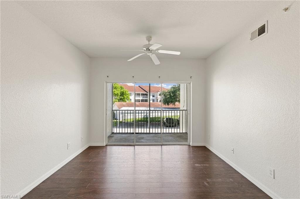 4665 Saint Croix Ln 1526, Naples, FL 34109-5