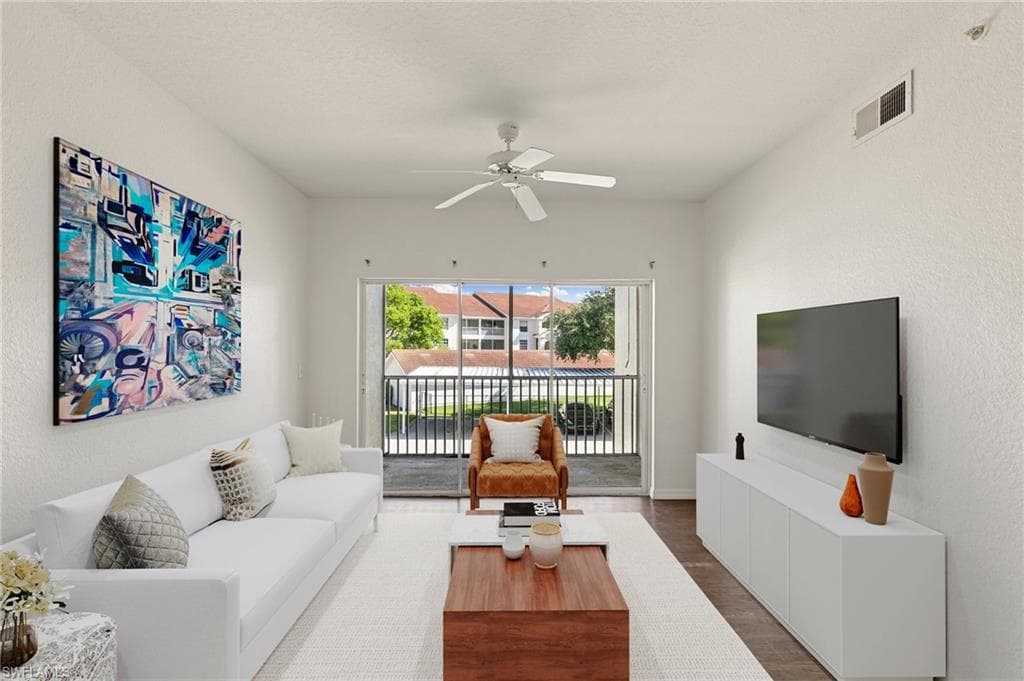 4665 Saint Croix Ln 1526, Naples, FL 34109-6
