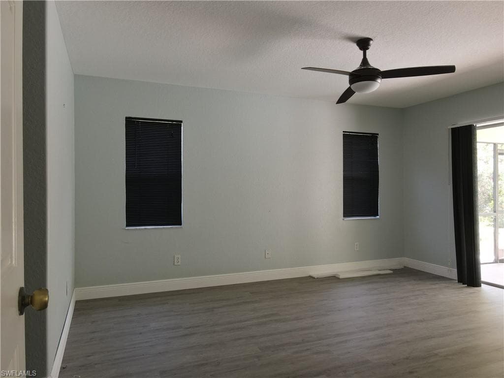 23447 Olde Meadowbrook Cir, Estero, FL 34134-8