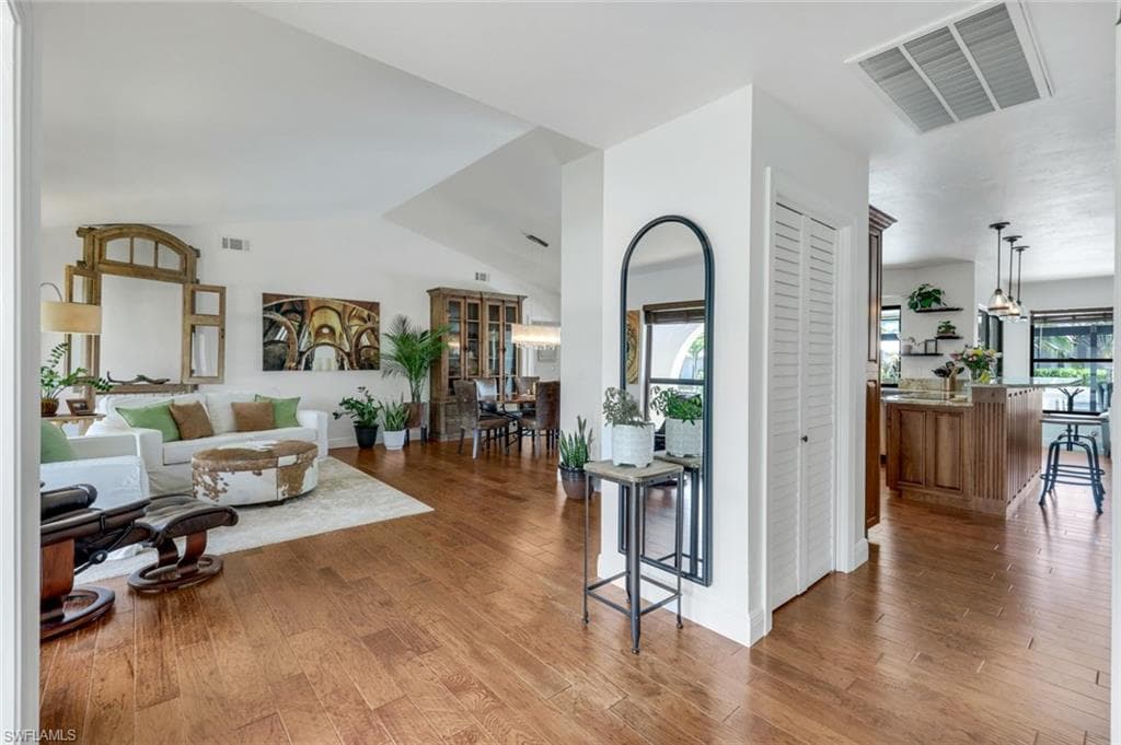 284 Polynesia Ct, Marco Island, FL 34145-17