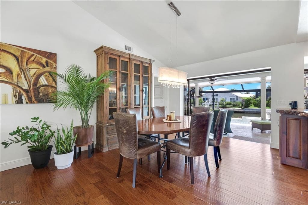 284 Polynesia Ct, Marco Island, FL 34145-21