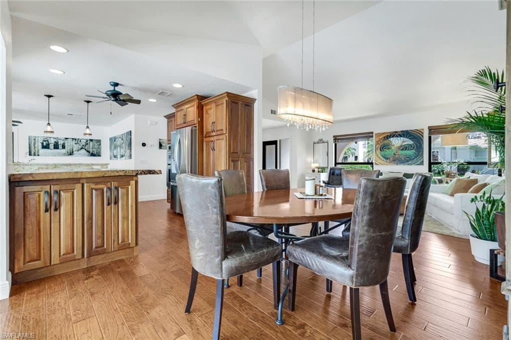 284 Polynesia Ct, Marco Island, FL 34145-22