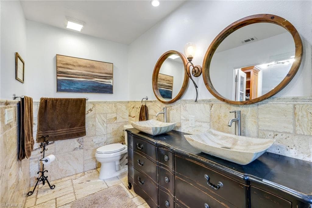 284 Polynesia Ct, Marco Island, FL 34145-27