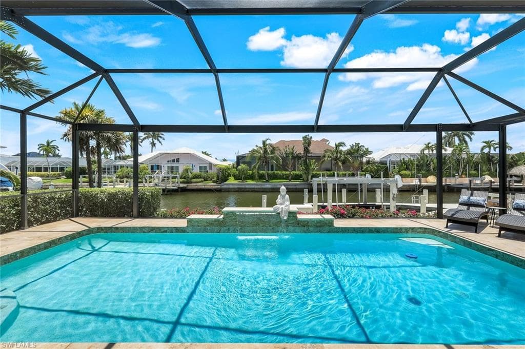 284 Polynesia Ct, Marco Island, FL 34145-33