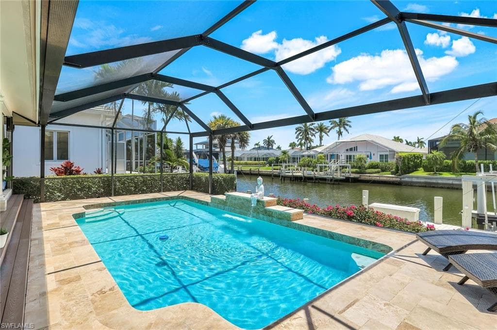 284 Polynesia Ct, Marco Island, FL 34145-34