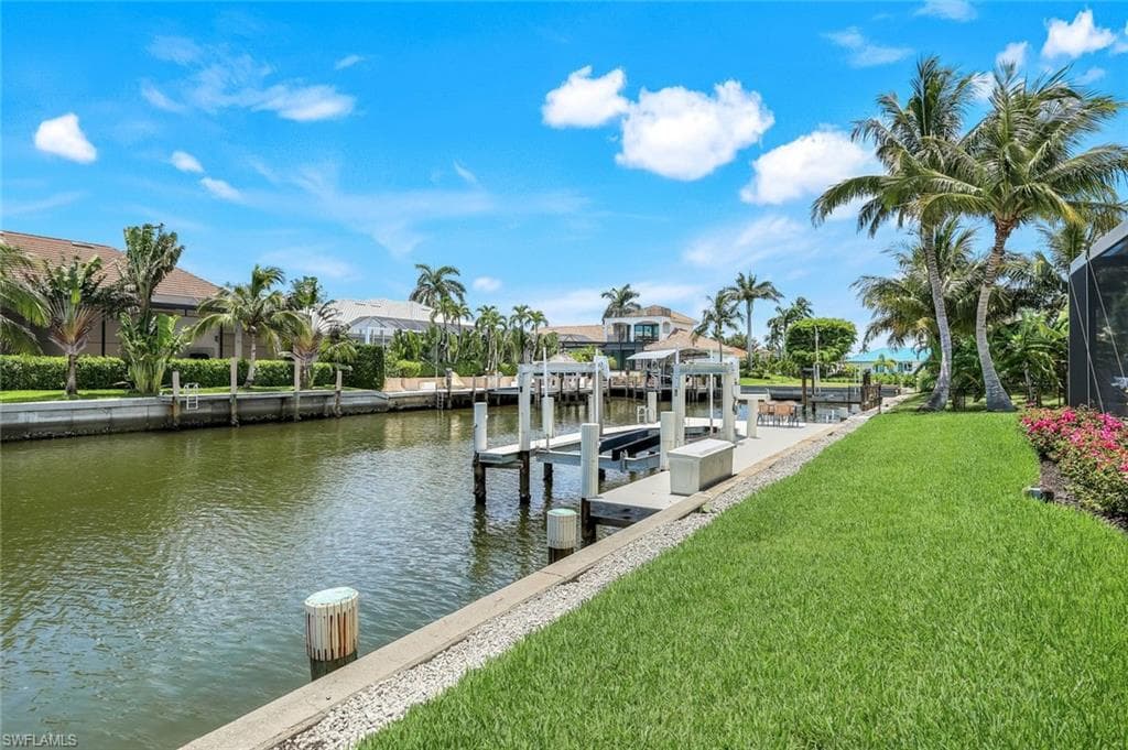 284 Polynesia Ct, Marco Island, FL 34145-41