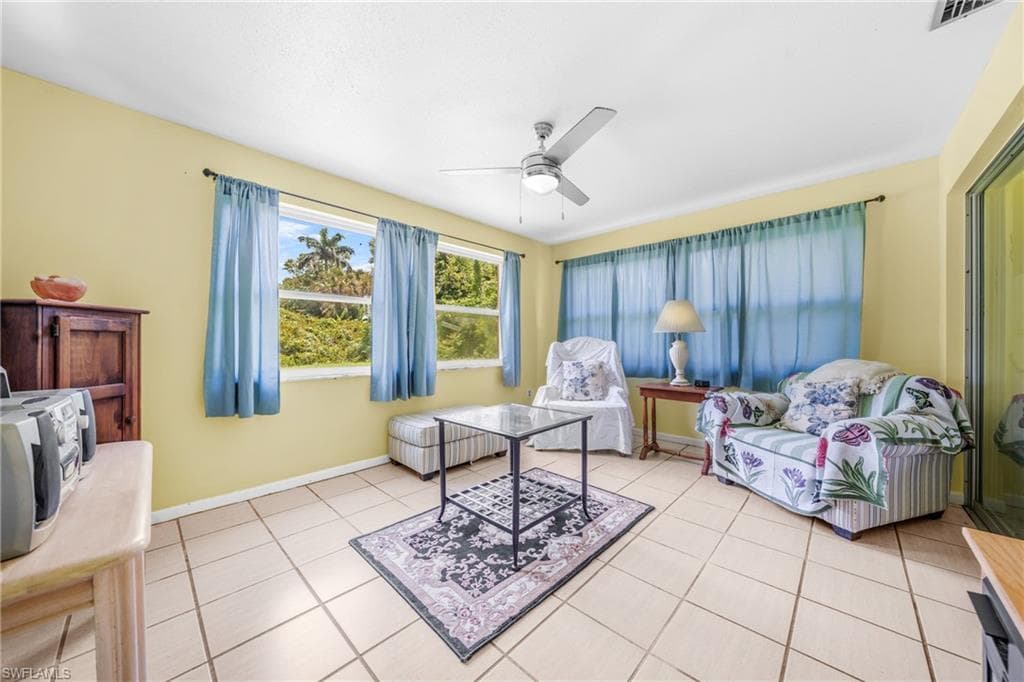 195 Jane St, North Fort Myers, FL 33903-13