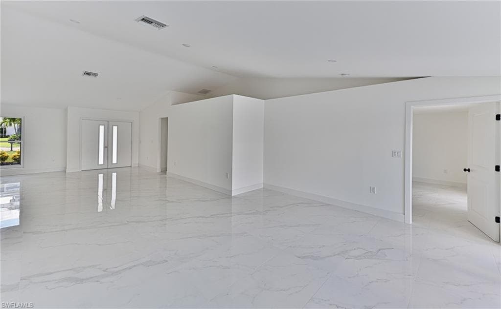 291 Heron Ave, Naples, FL 34108-14