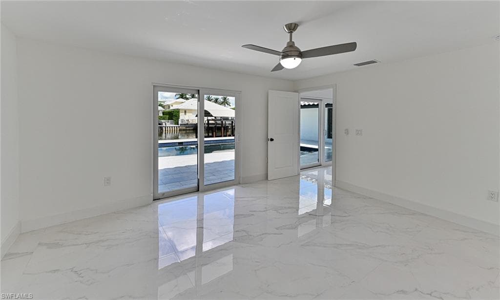 291 Heron Ave, Naples, FL 34108-16