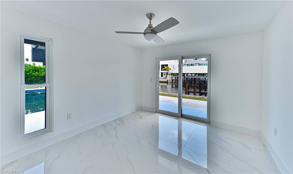 291 Heron Ave, Naples, FL 34108-23