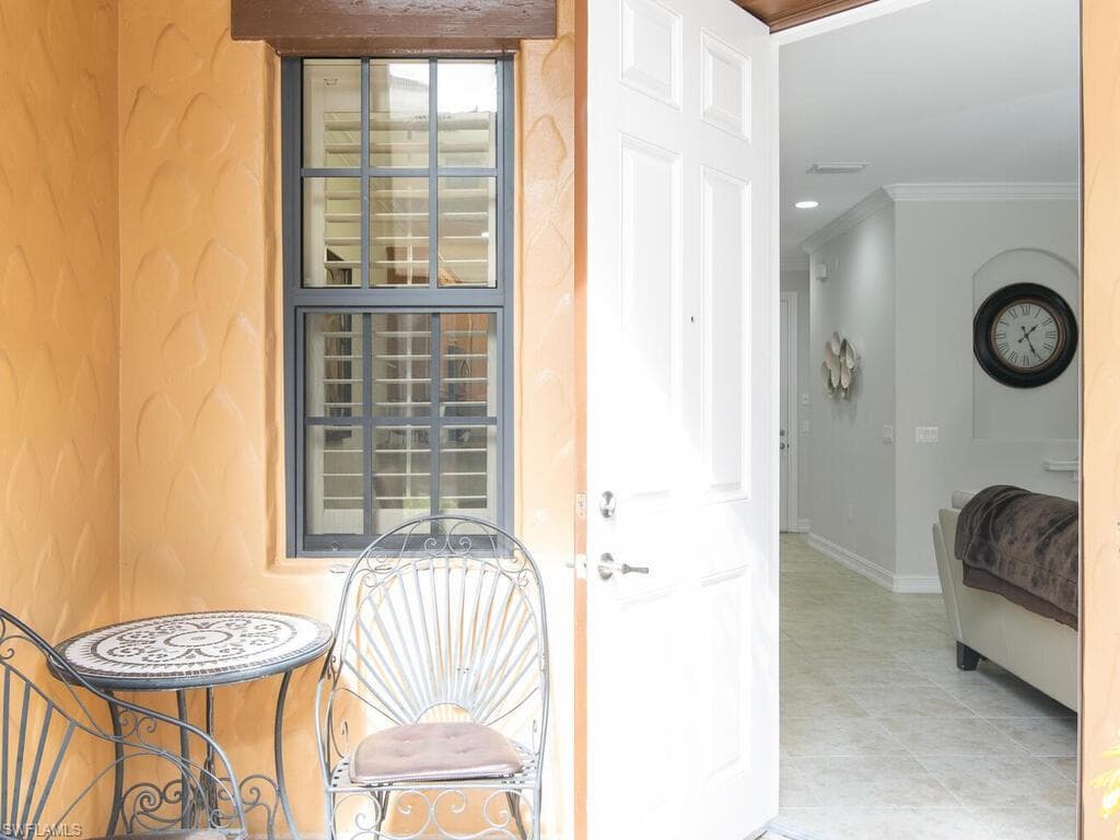 9146 Chula Vista St 12905, Naples, FL 34113-4