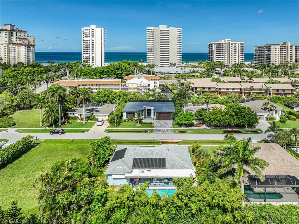 211 Flamingo Cir, Marco Island, FL 34145-23