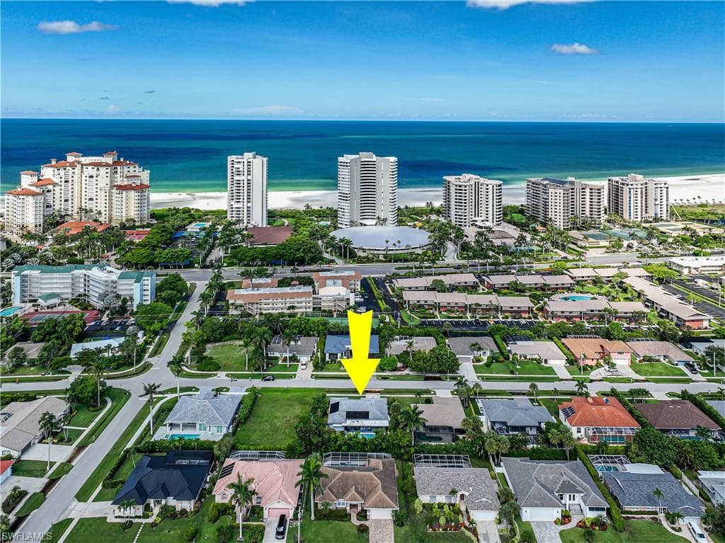 211 Flamingo Cir, Marco Island, FL 34145-26