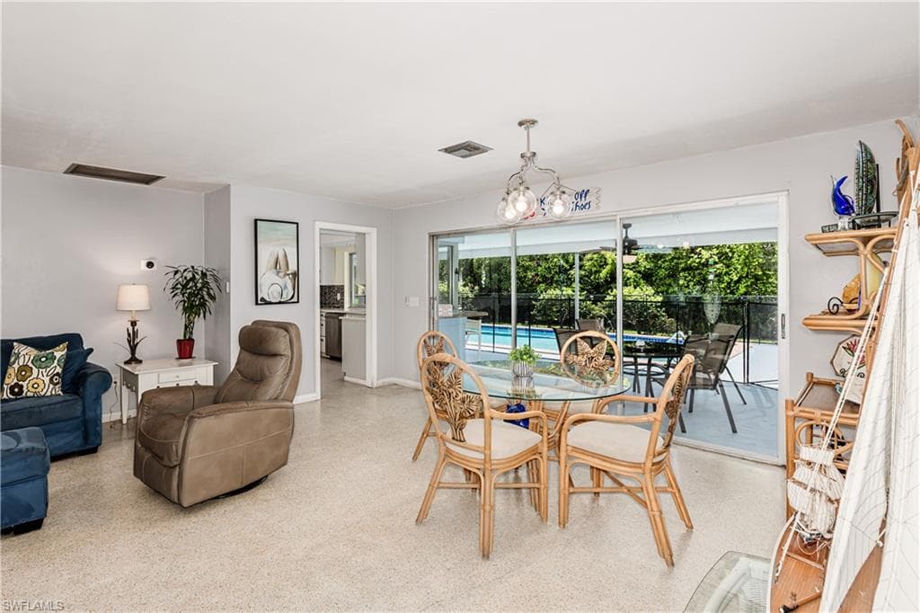 211 Flamingo Cir, Marco Island, FL 34145-6