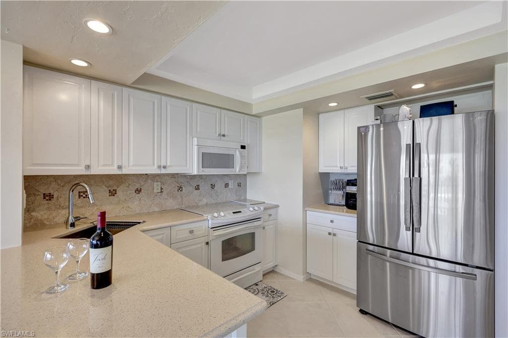 1080 Collier Blvd 305, Marco Island, FL 34145-13