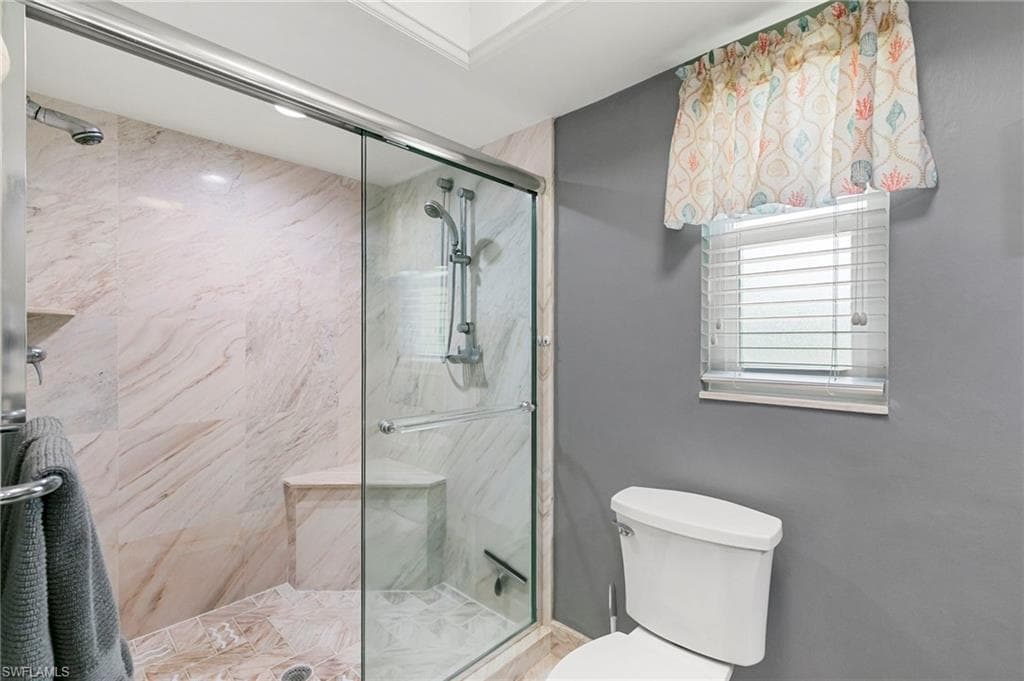 283 Forest Hills Blvd, Naples, FL 34113-24