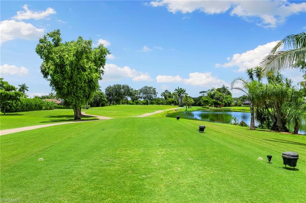 283 Forest Hills Blvd, Naples, FL 34113-41