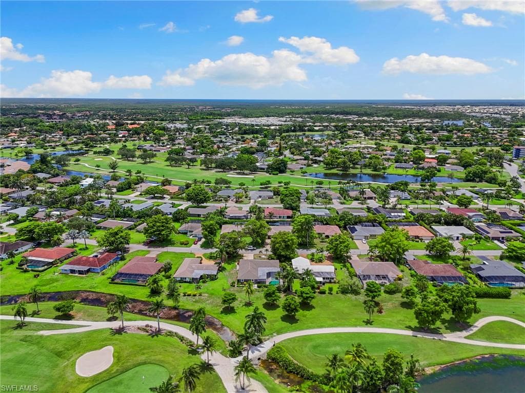 283 Forest Hills Blvd, Naples, FL 34113-48