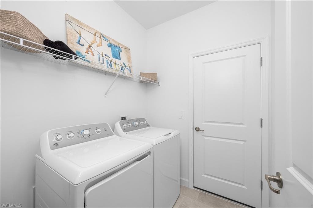 17752 Saddleback Loop, North Fort Myers, FL 33917-35