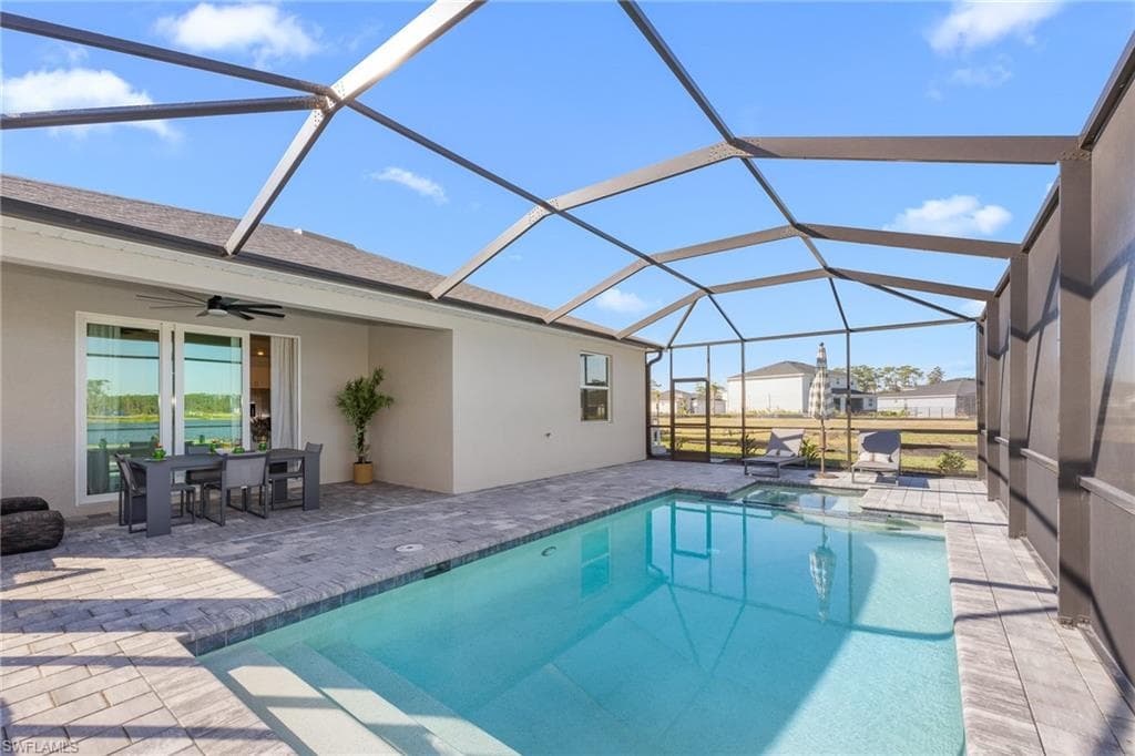 17752 Saddleback Loop, North Fort Myers, FL 33917-5