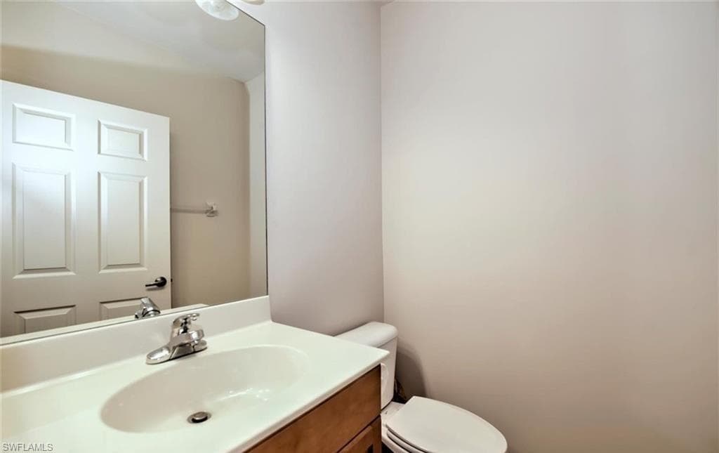 20250 Burnside Pl 1502, Estero, FL 33928-26