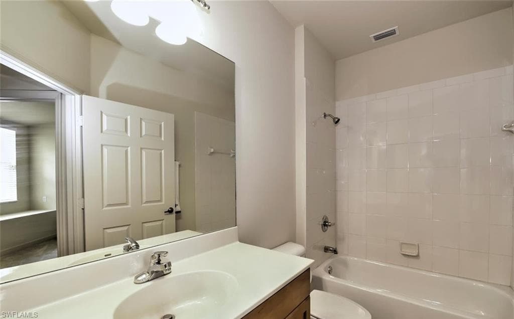 20250 Burnside Pl 1502, Estero, FL 33928-28