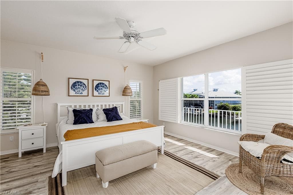 1218 Treasure Ct, Marco Island, FL 34145-9