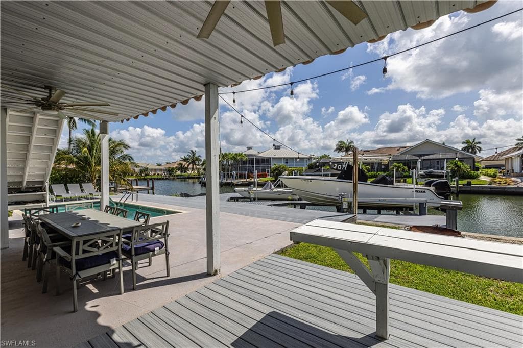 1218 Treasure Ct, Marco Island, FL 34145-27