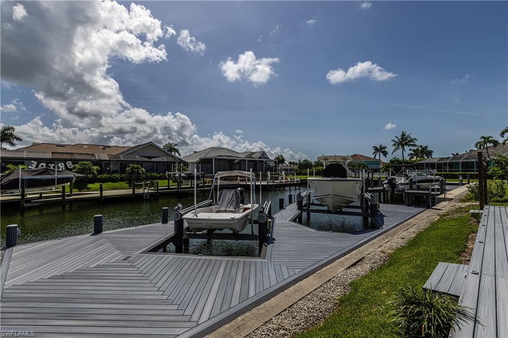 1218 Treasure Ct, Marco Island, FL 34145-30
