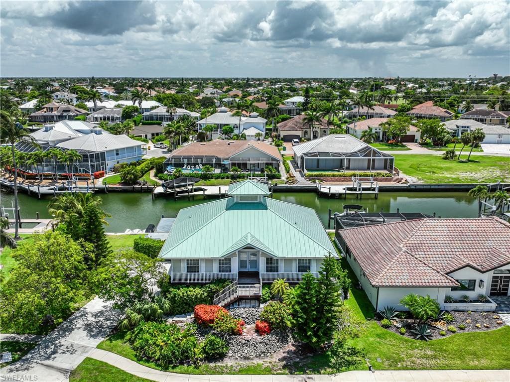 1218 Treasure Ct, Marco Island, FL 34145-38