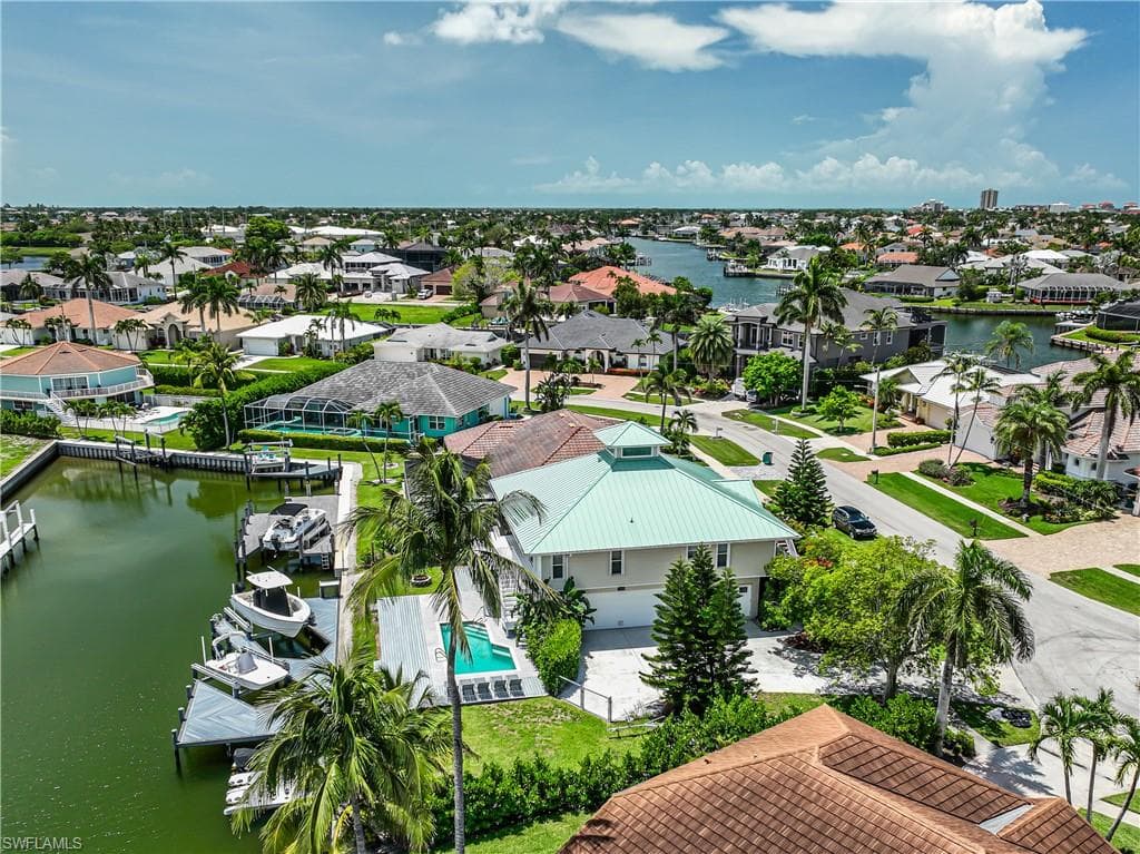 1218 Treasure Ct, Marco Island, FL 34145-46