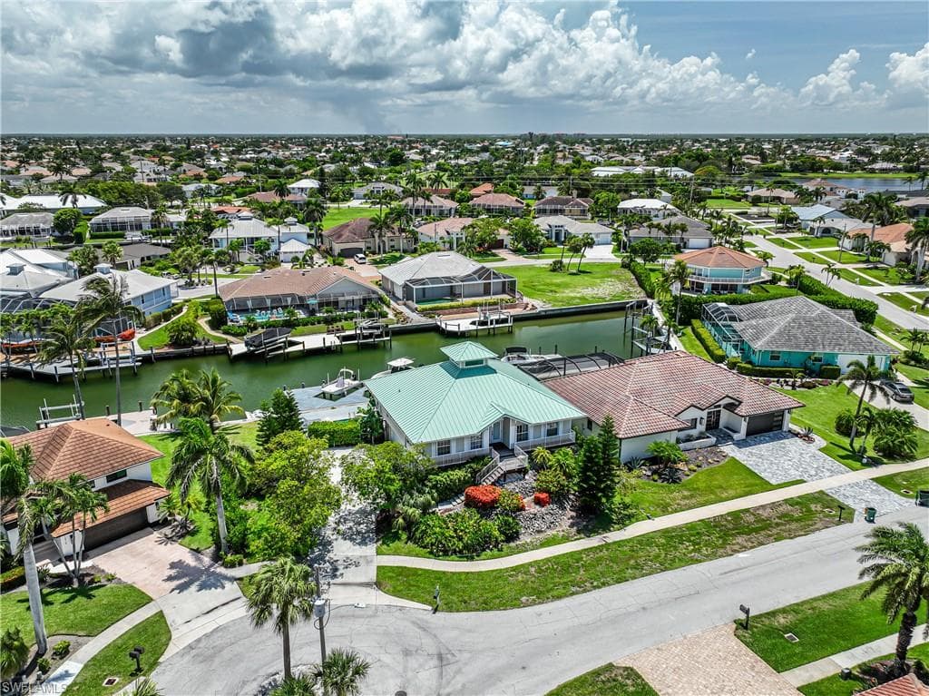 1218 Treasure Ct, Marco Island, FL 34145-47