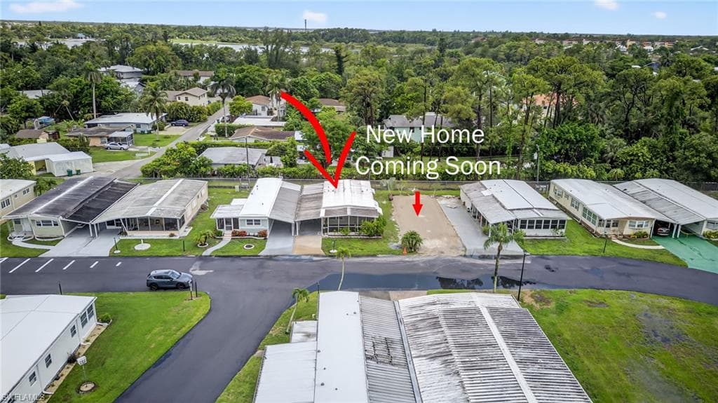 71 Enchanting Blvd E71, Naples, FL 34112-25
