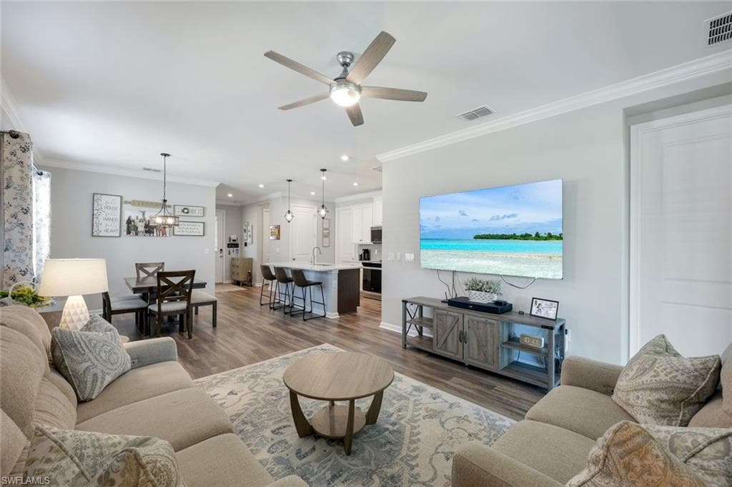 10341 Bonavie Cove Dr, Fort Myers, FL 33966-13