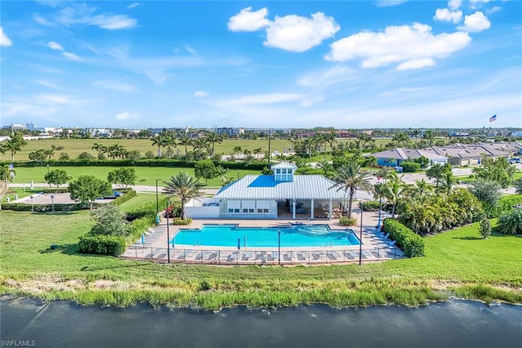 10341 Bonavie Cove Dr, Fort Myers, FL 33966-24