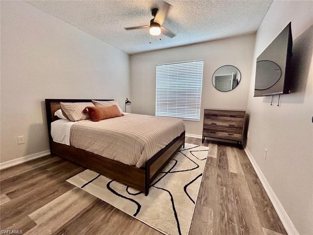 137 Wading Bird Cir F203, Naples, FL 34110-15