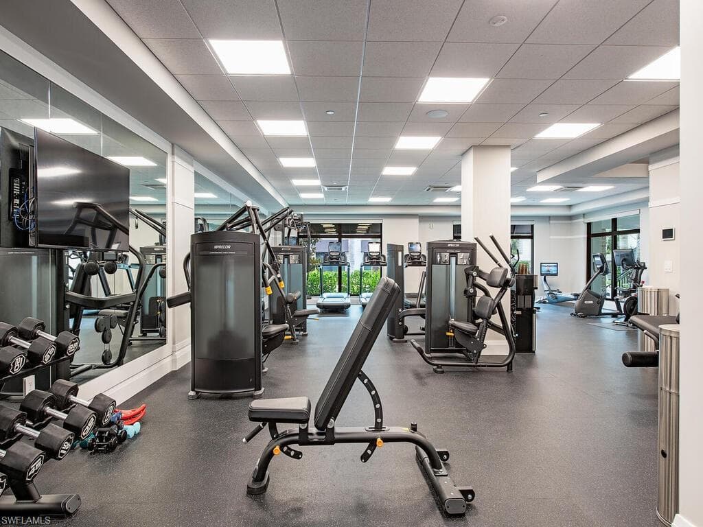1130 3rd Ave S 109, Naples, FL 34102-17