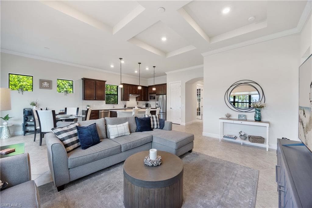 6787 Winding Cypress Dr, Naples, FL 34114-11