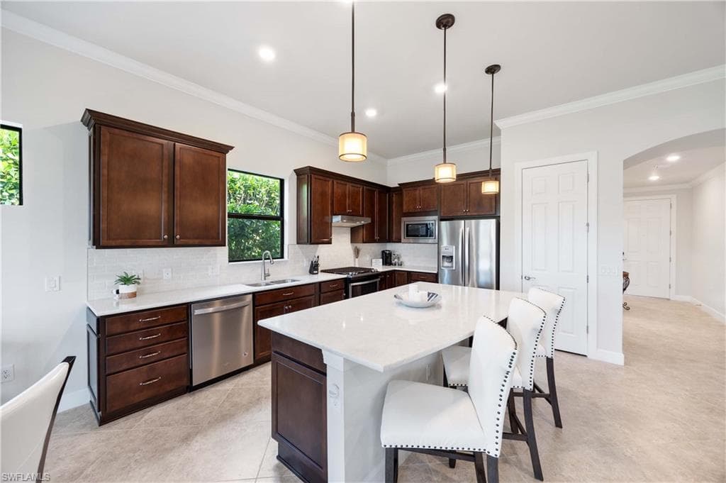 6787 Winding Cypress Dr, Naples, FL 34114-12