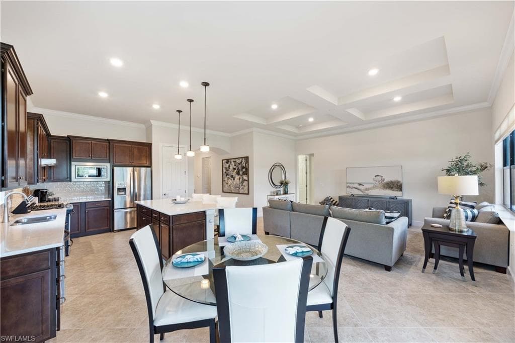 6787 Winding Cypress Dr, Naples, FL 34114-15