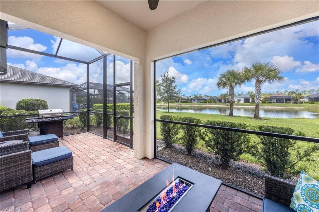 6787 Winding Cypress Dr, Naples, FL 34114-19