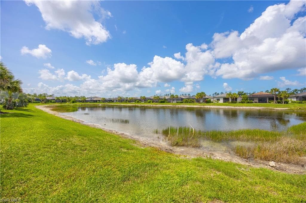 6787 Winding Cypress Dr, Naples, FL 34114-27