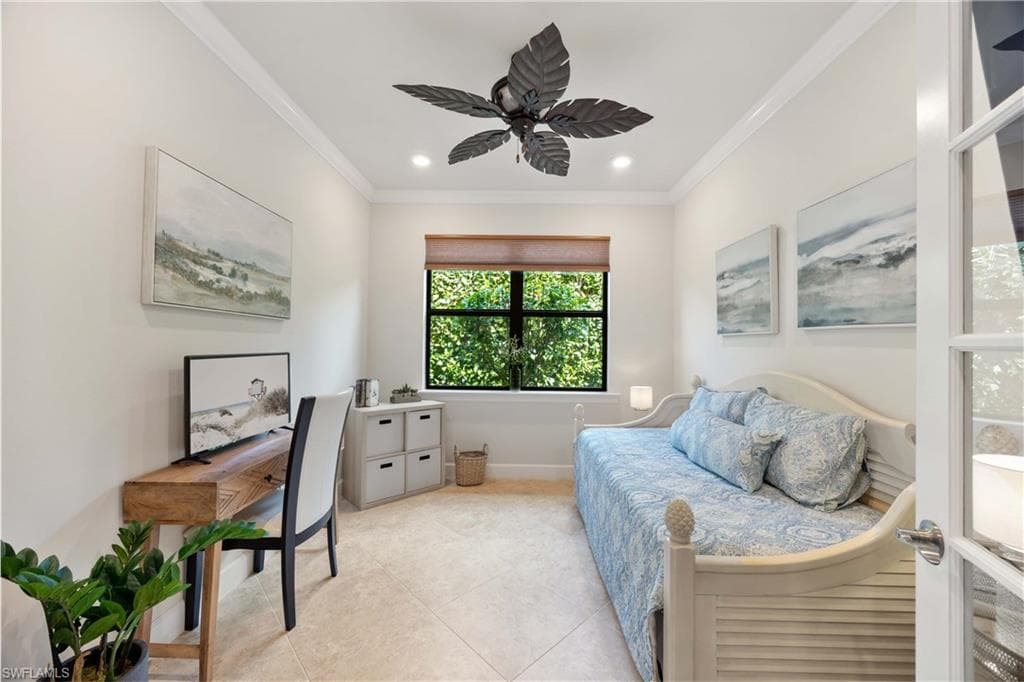 6787 Winding Cypress Dr, Naples, FL 34114-6