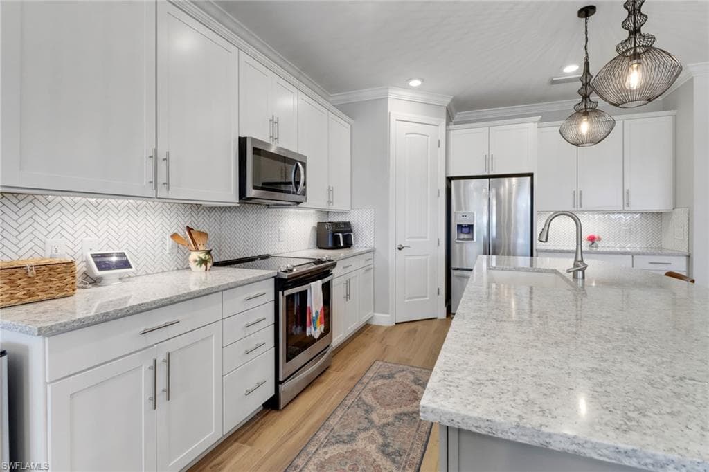 19221 Zephyr Lily Ct, Estero, FL 33928-15