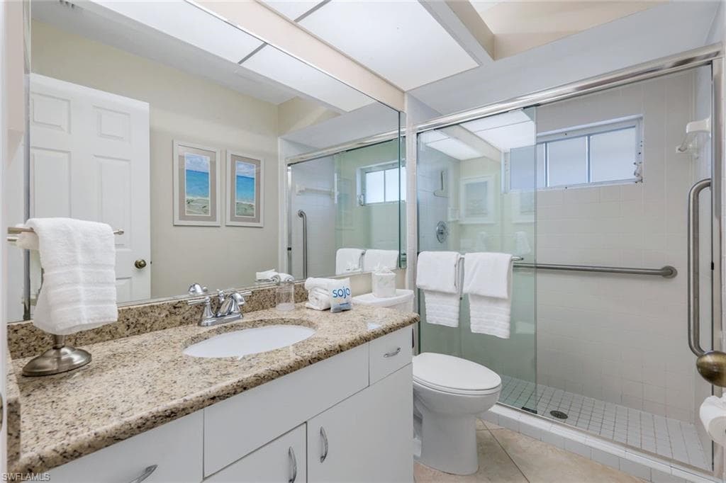 941 Ironwood Ct, Marco Island, FL 34145-25